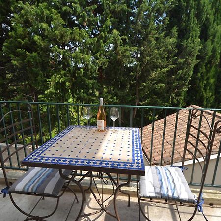Appartement Tarascon Luaran gambar