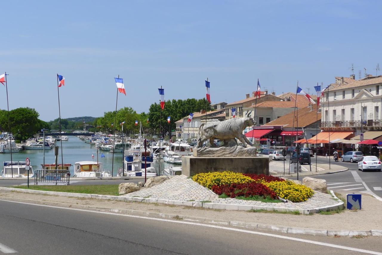 Appartement Tarascon Luaran gambar